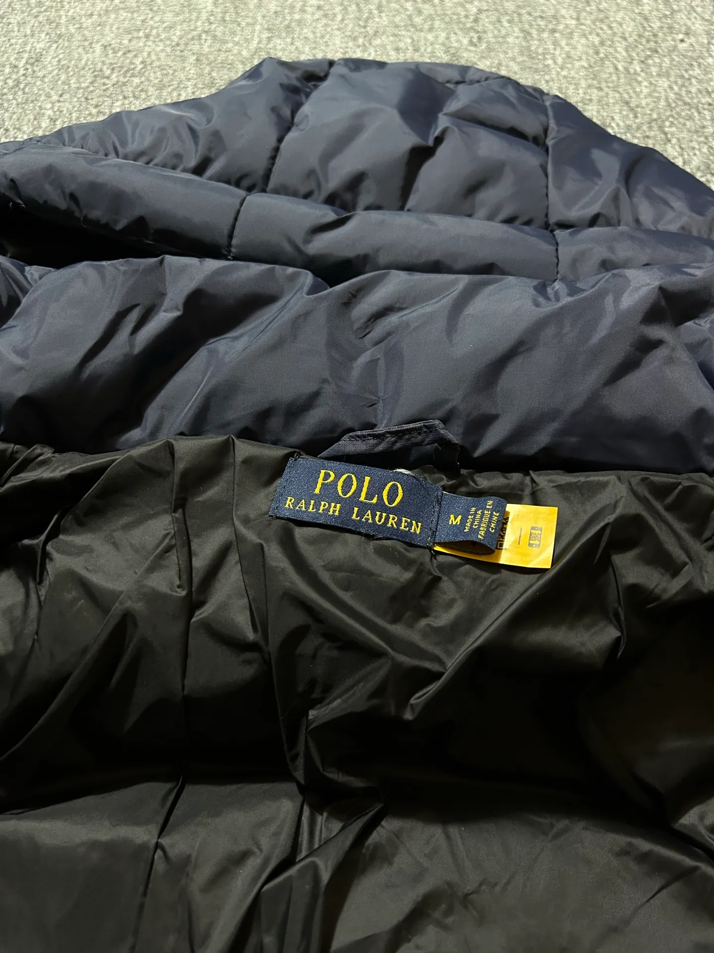 P430 000050 #FF2569 Polo Ralph Lauren FW25 logo down jacket with removable hood Size: M-XXL